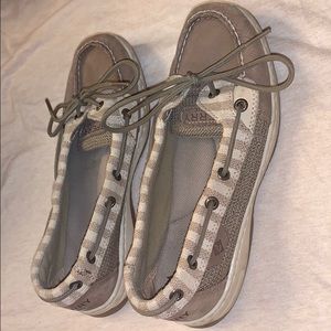 Sperry- Women’s boat shoe